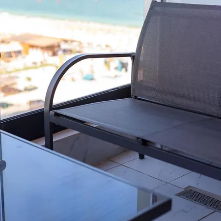 Studio Del Mar Beige *