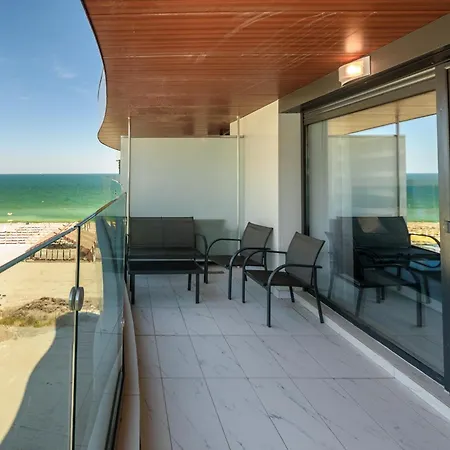 Studio Del Mar Beige Mamaia